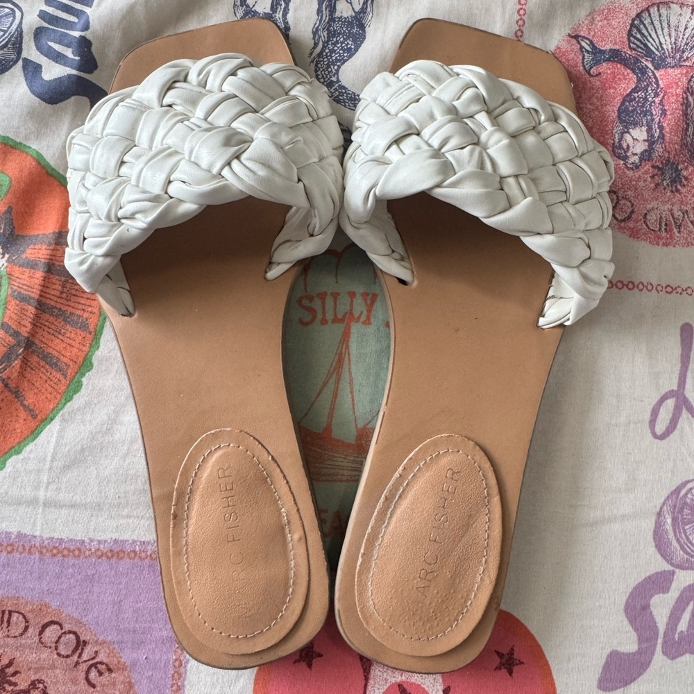 Marc Fisher Sandals